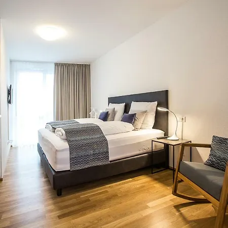 Pfaender * Friedrichshafen