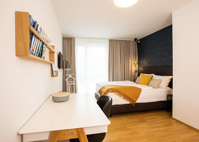 Pfaender * Friedrichshafen